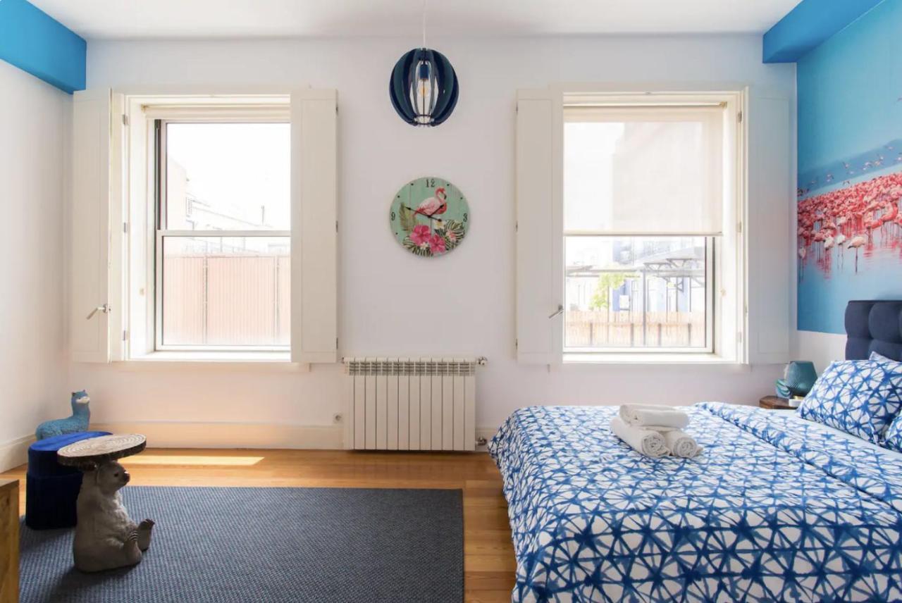 Beautiful 3-Story House In Chiado With A 40M² Private Terrace Lägenhet Lisboa Exteriör bild